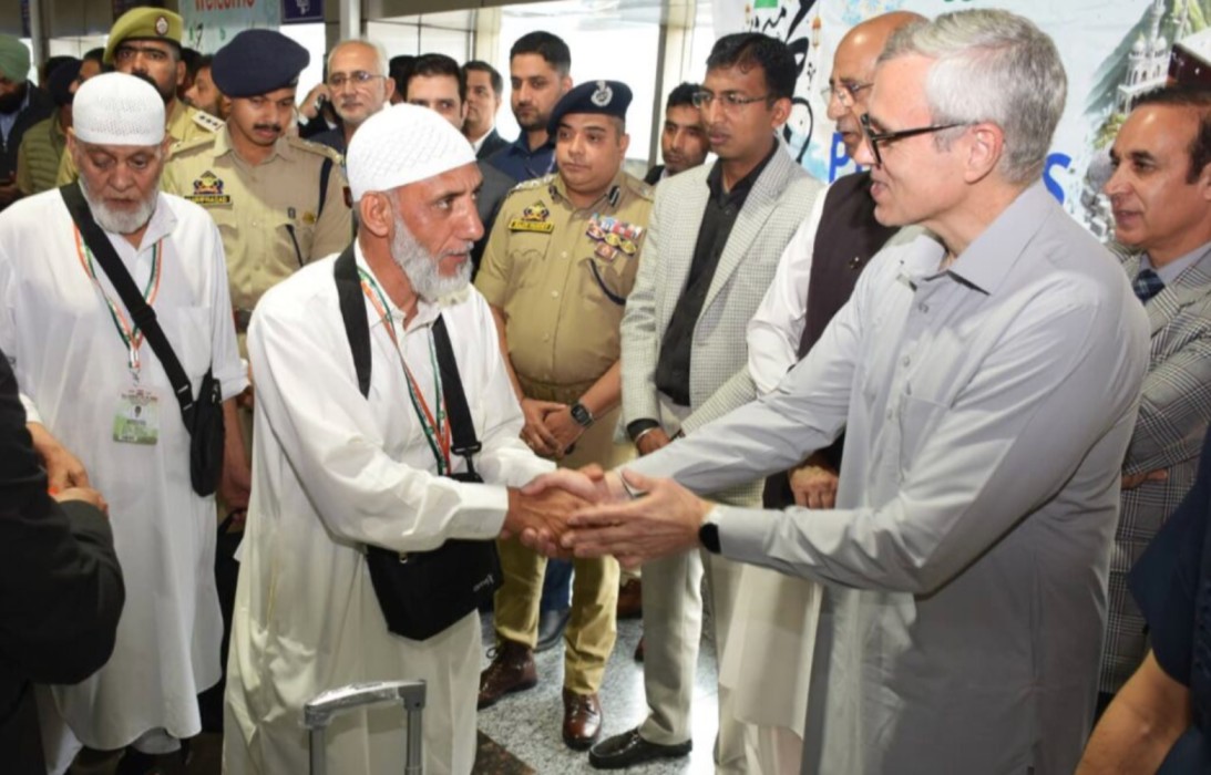 Haj pilgrims Kashmir